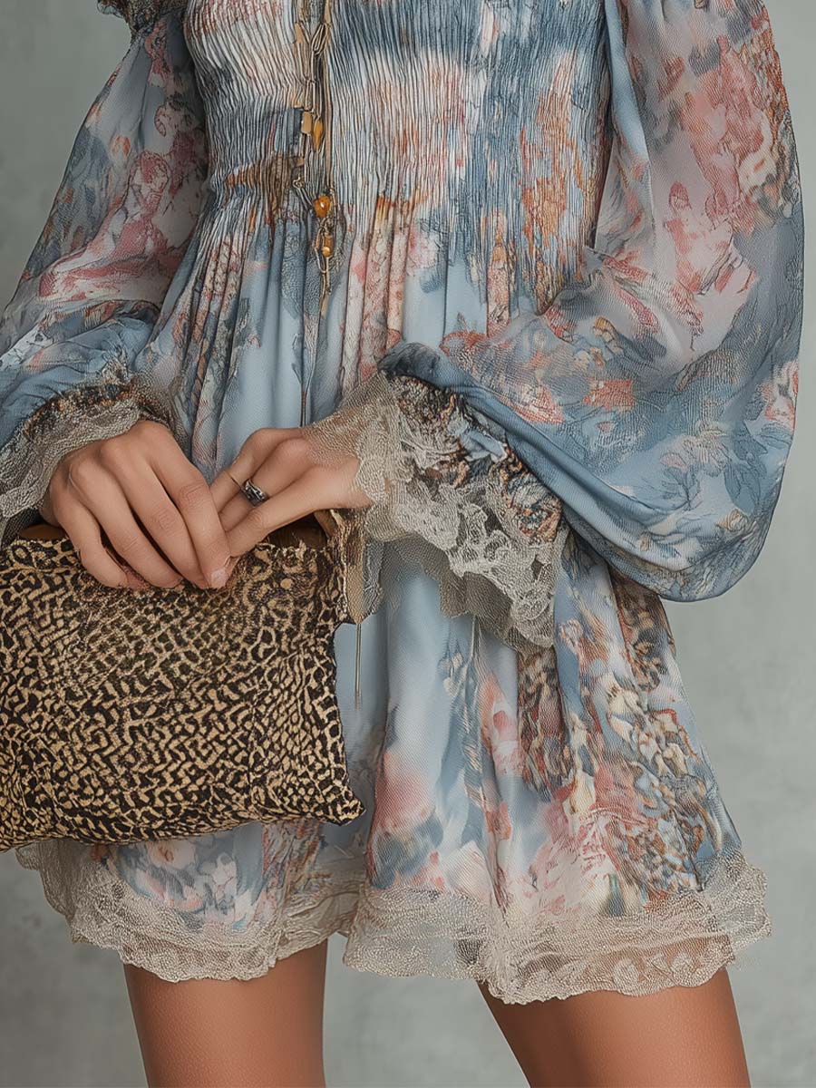 Romane | Mini-jurk in mousseline met plooien, off-shoulder en romantische bloemen
