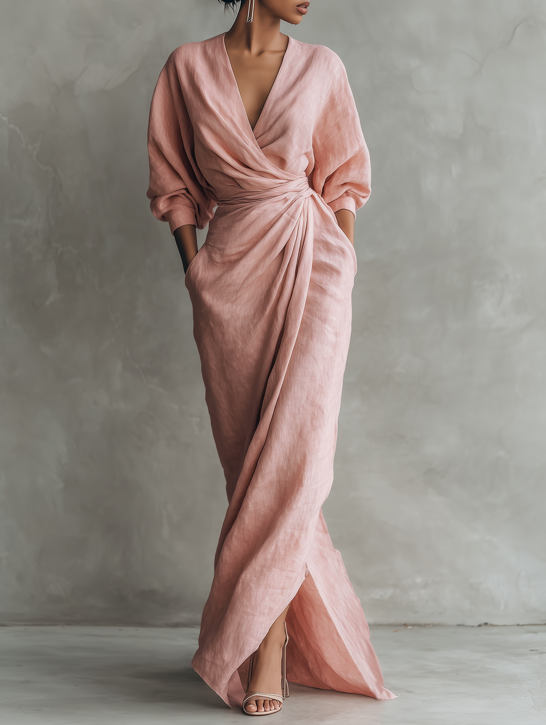 Roze linnen maxi-jurk met V-hals