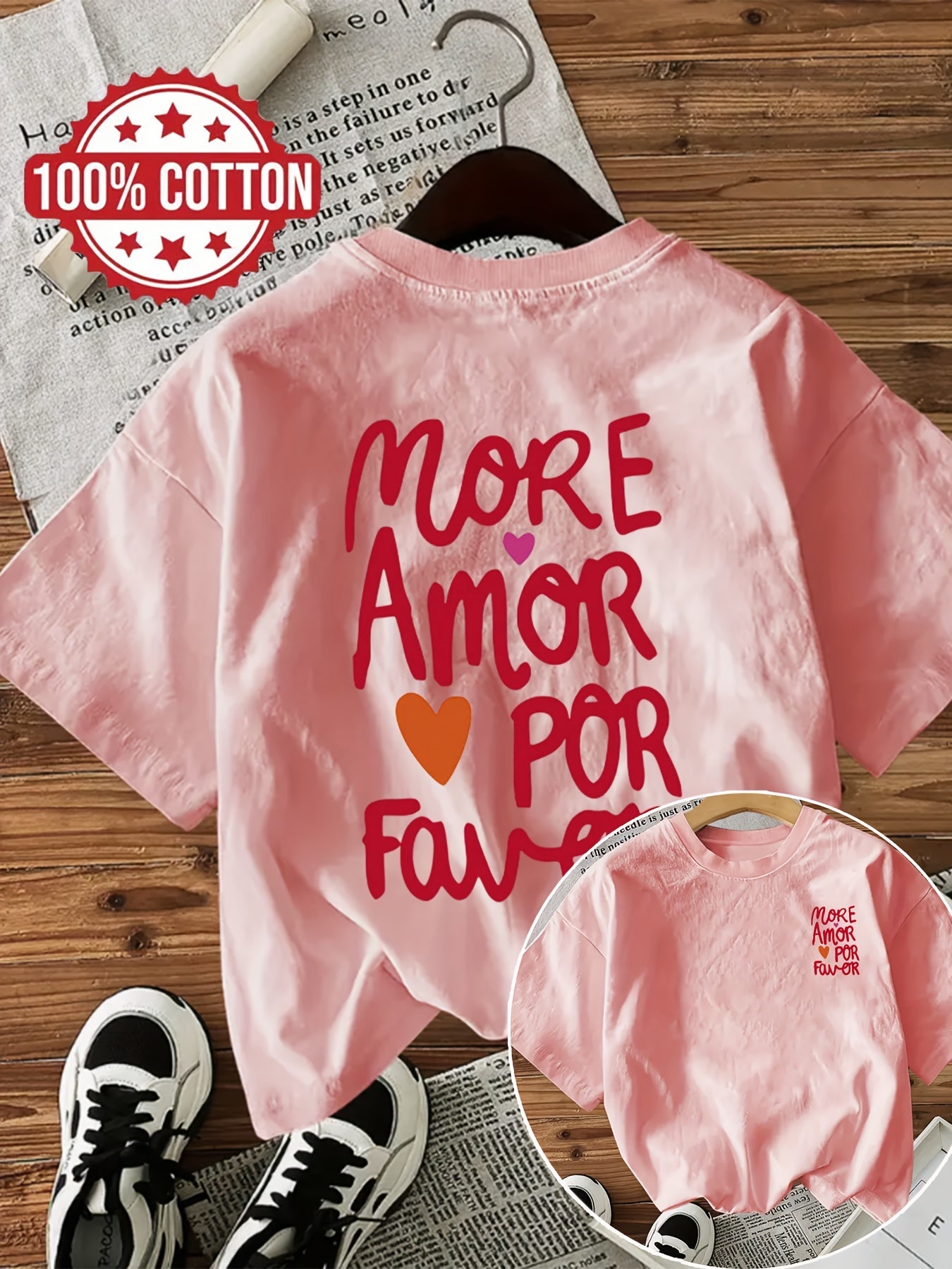 Amora™ — Lichtroze T-shirt met Positieve Quotes