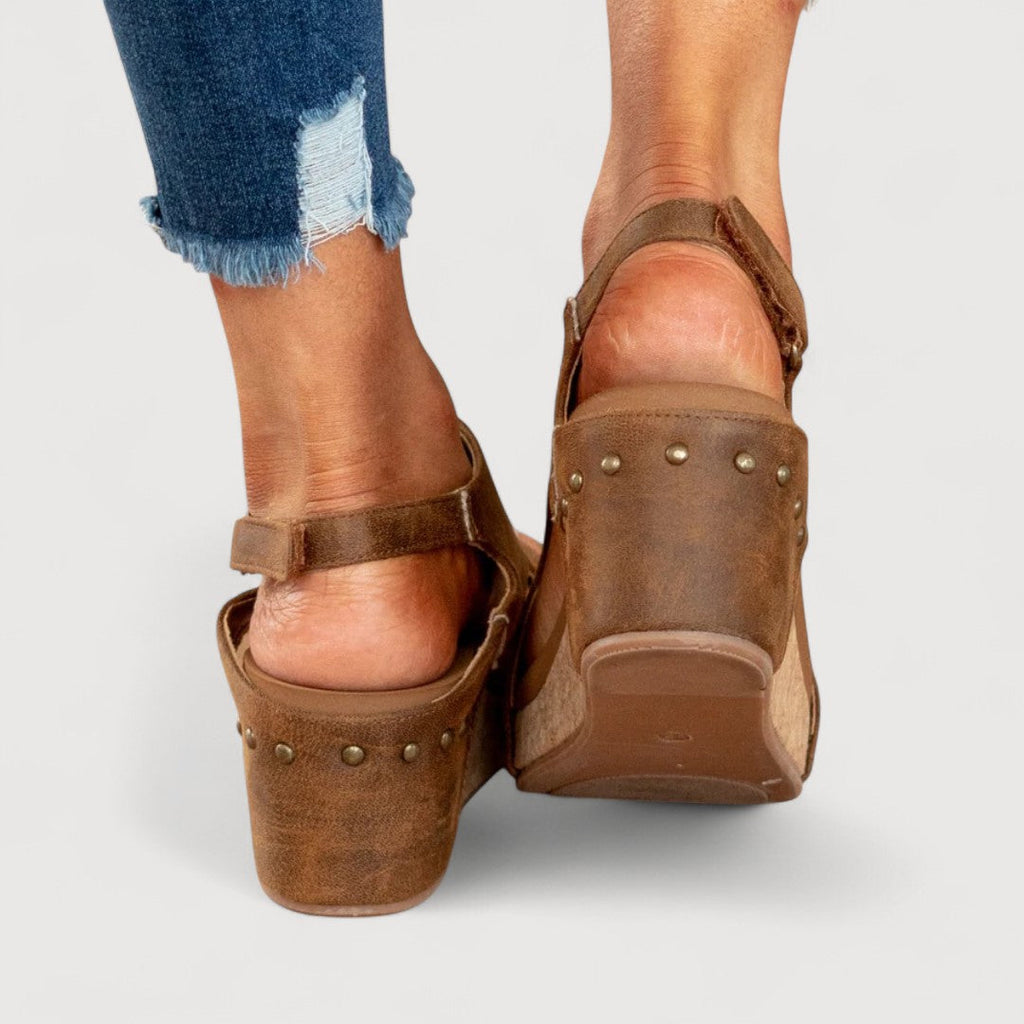 Miralys™ — Stijlvolle Sleehak Sandalen