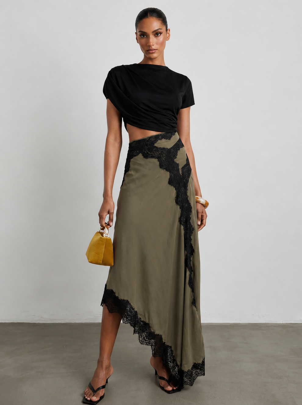 Elin | Limited Edition Kanten Top en Maxi Rok Set