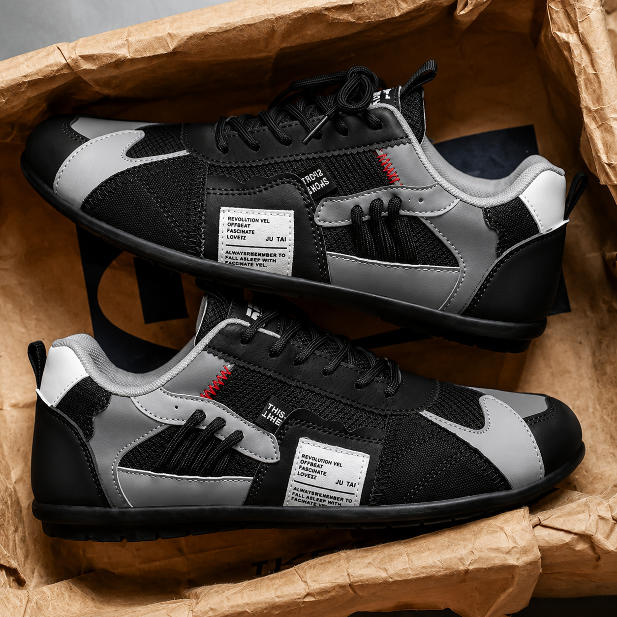 Varel | Retro Sneakers met Kleurrijke Accenten