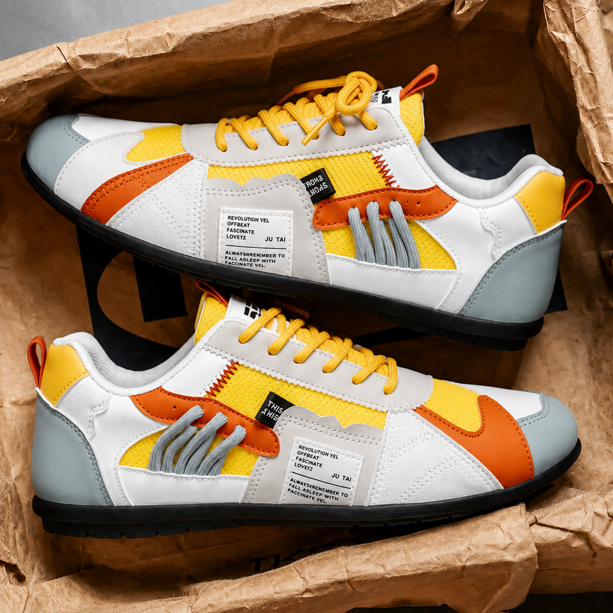Varel | Retro Sneakers met Kleurrijke Accenten