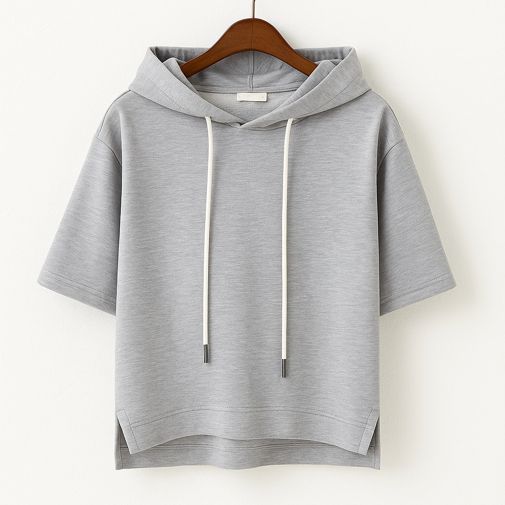 Alison™ — Korte Mouwen Hoodie met Stijlvolle Twist