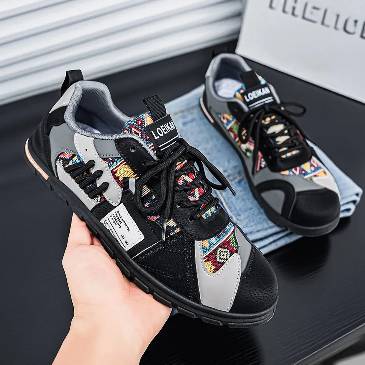 Gianluigi | Retro outdoor sneakers voor mannen met een urbane stijl