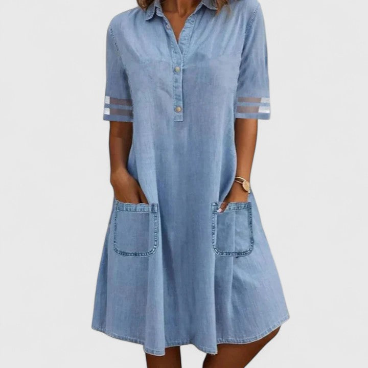 Brittany | Denimjurk die het silhouet accentueert
