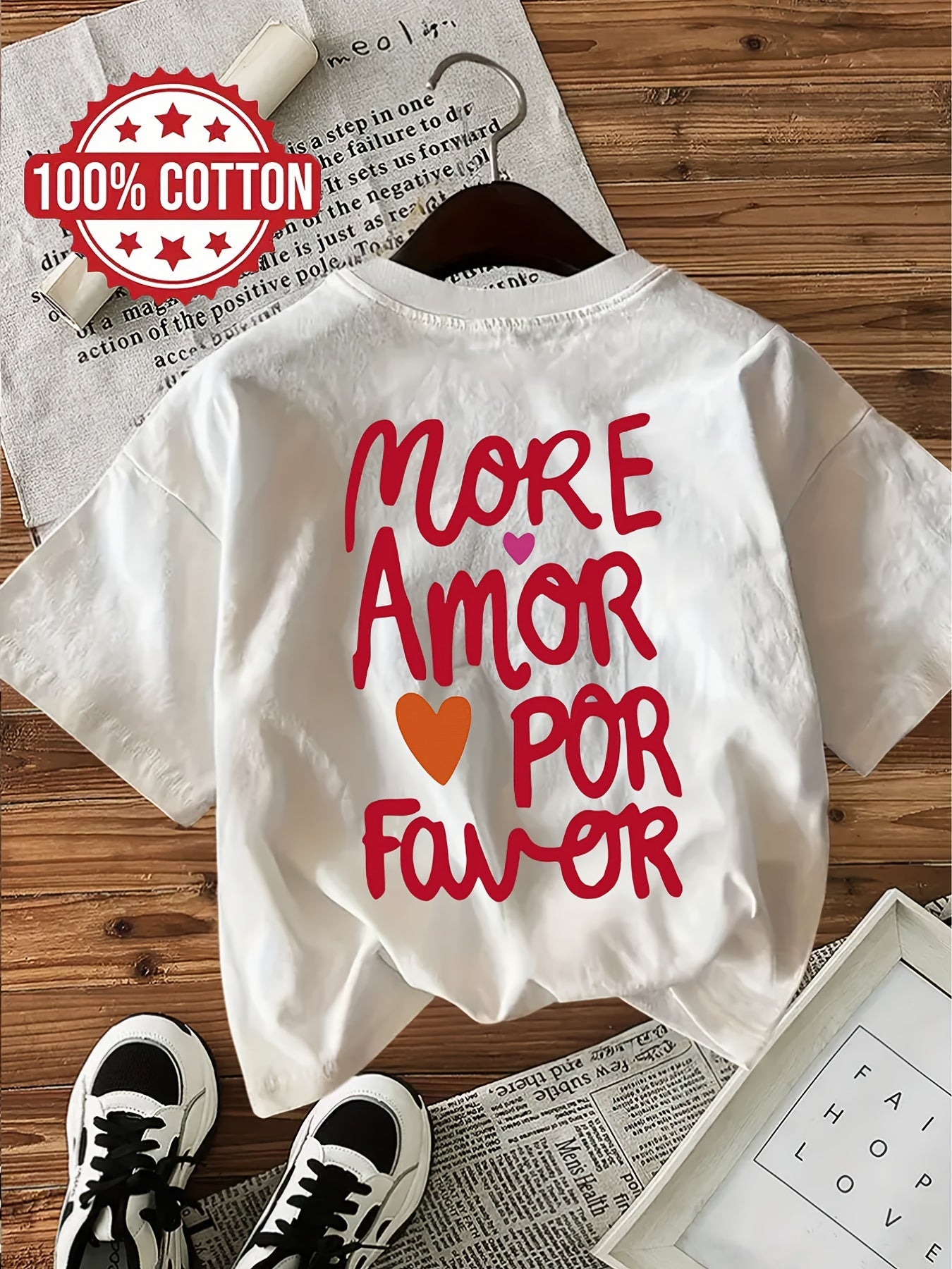 Amora™ — Lichtroze T-shirt met Positieve Quotes