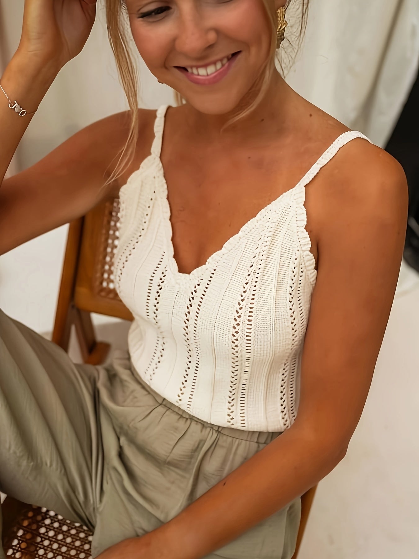 Émanuelle™ — Beige Gehaakte Top
